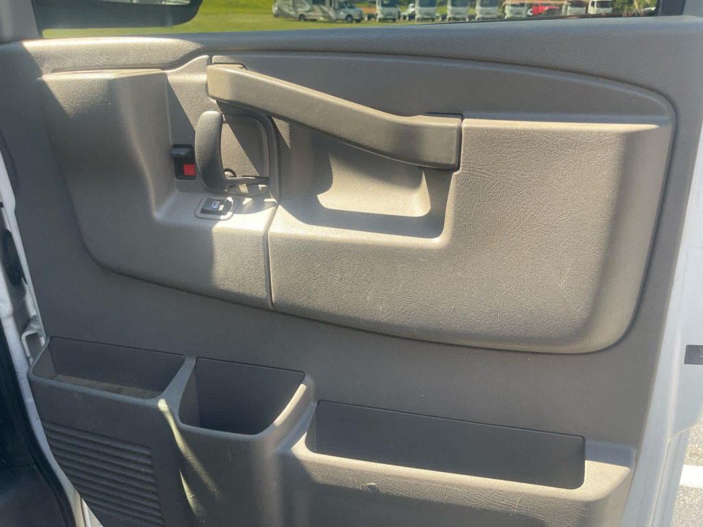 2019 GMC Savana 3500 Work Van