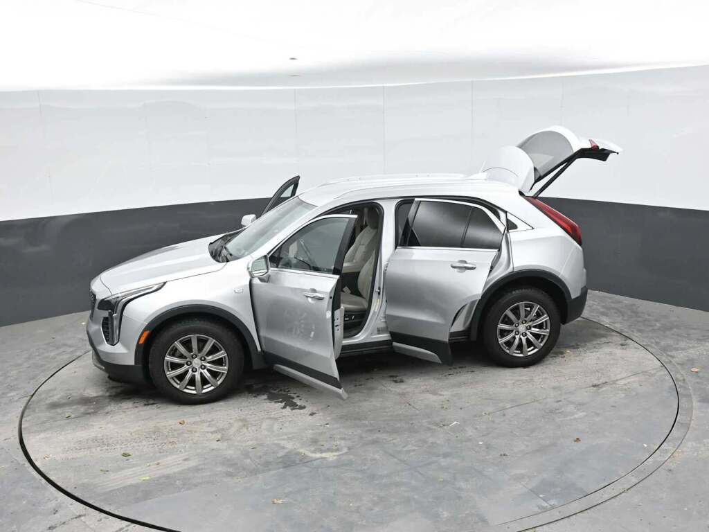 2019 Cadillac XT4 Premium Luxury
