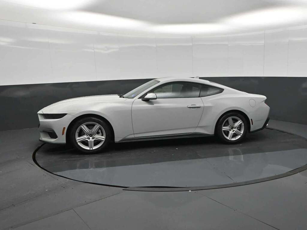 2026 Ford Mustang EcoBoost Premium Fastback