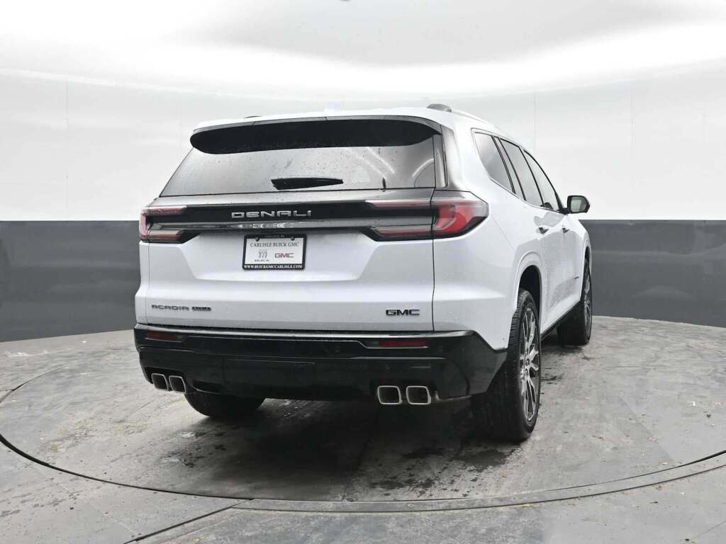 2026 GMC Acadia Denali Ultimate AWD