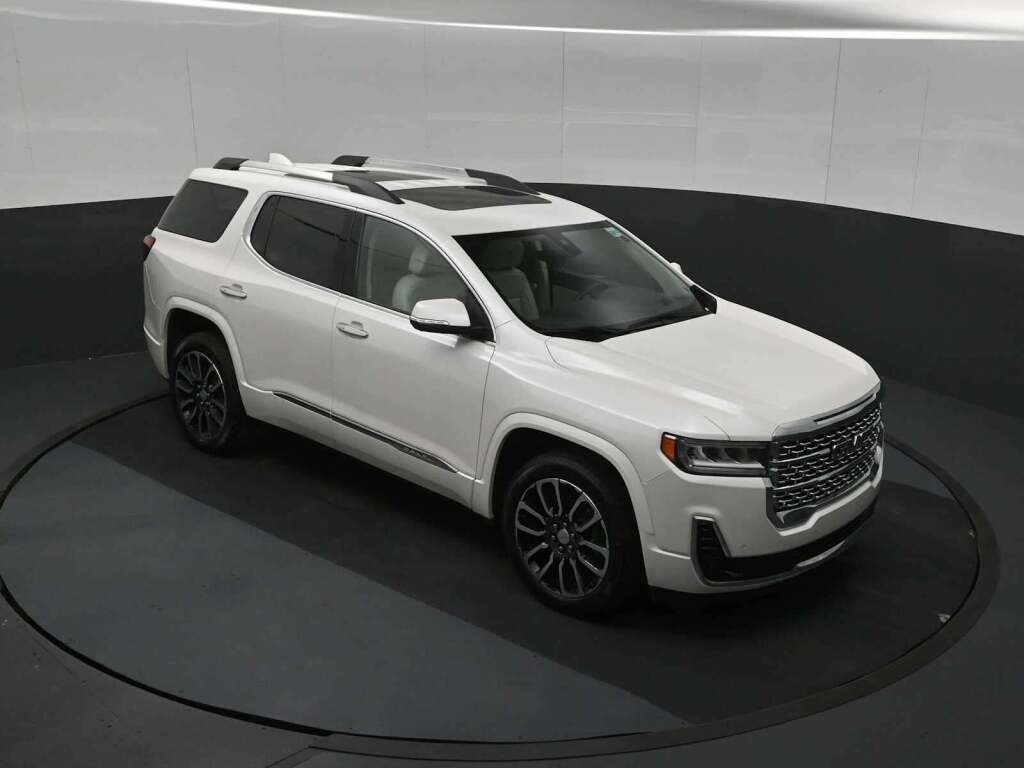 2020 GMC Acadia AWD Denali