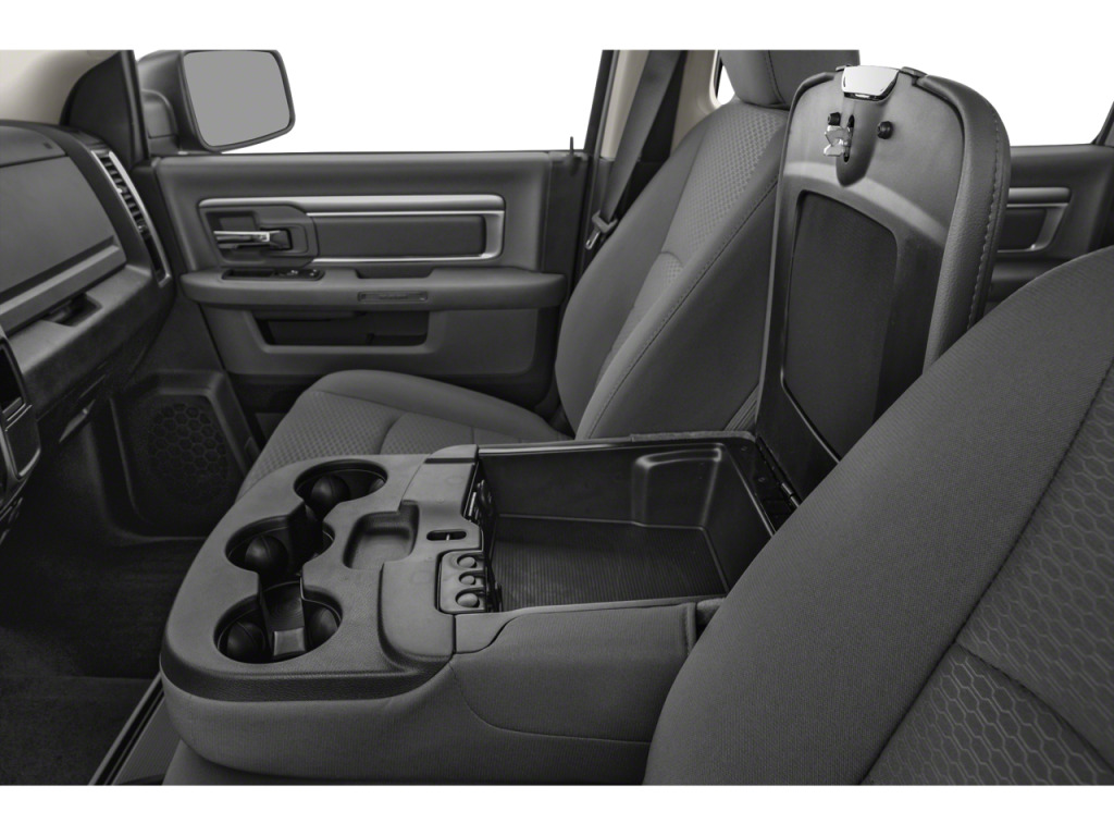 2023 Ram 1500 Classic SLT Crew Cab 4x4 5'7" Box
