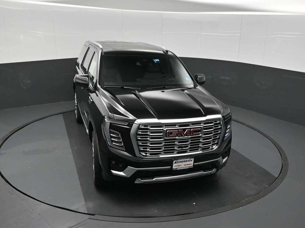 2026 GMC Yukon 4WD Denali