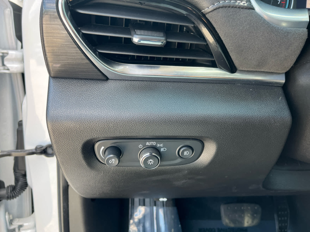 2021 Chevrolet Traverse AWD High Country