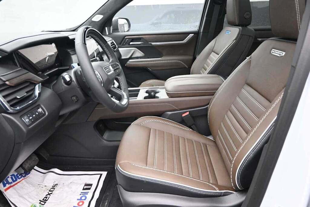 2026 GMC Acadia Denali Ultimate AWD