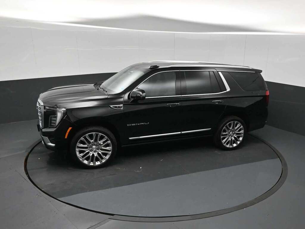 2026 GMC Yukon 4WD Denali