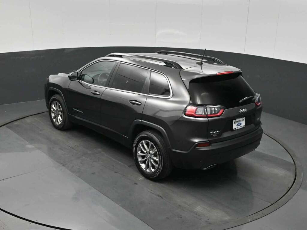 2022 Jeep Cherokee Latitude Lux 4x4