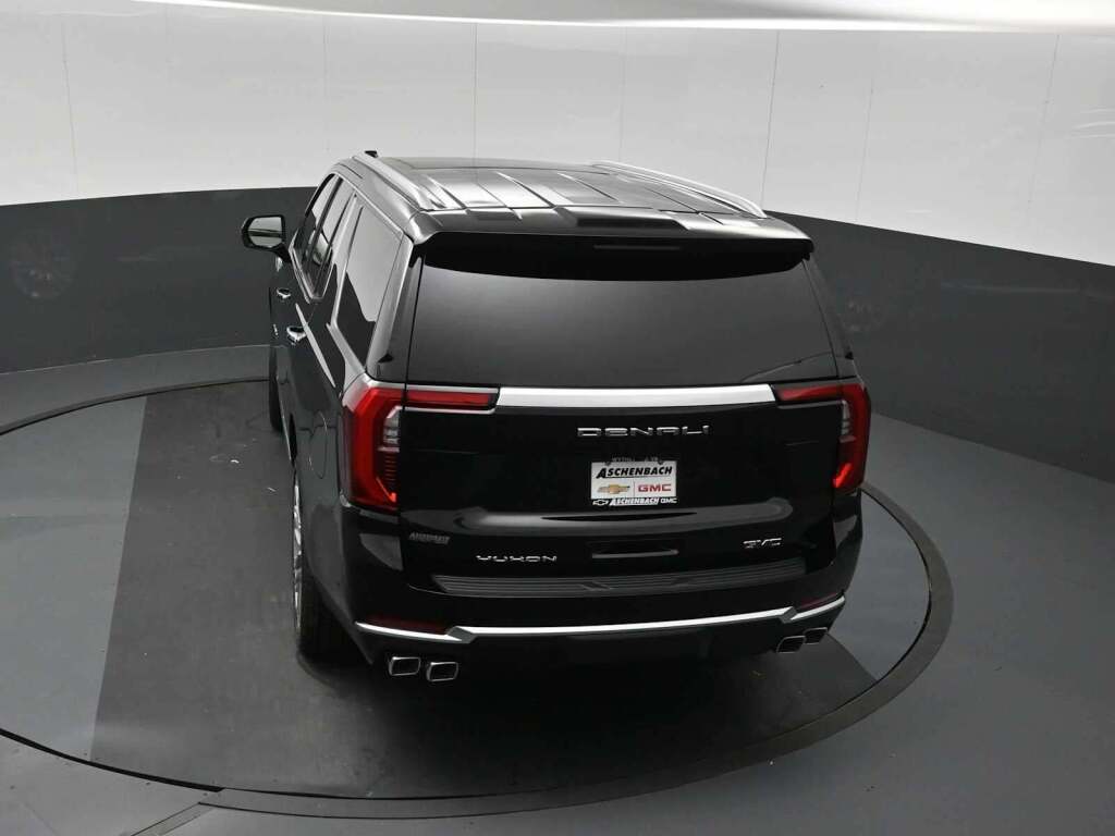 2026 GMC Yukon 4WD Denali