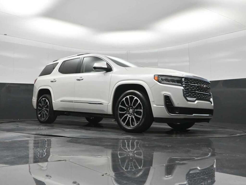 2020 GMC Acadia AWD Denali