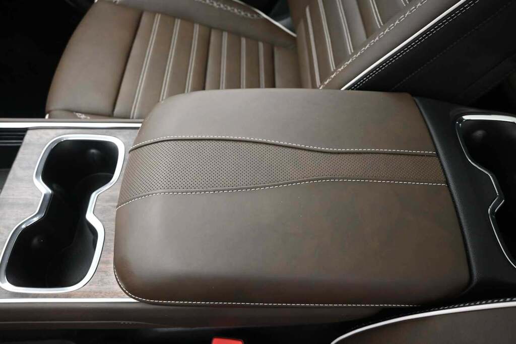 2026 GMC Acadia Denali Ultimate AWD