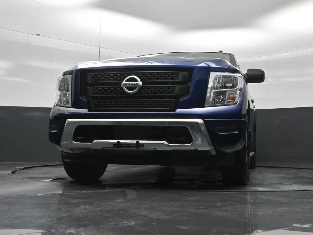 2021 Nissan TITAN Crew Cab SV 4x4