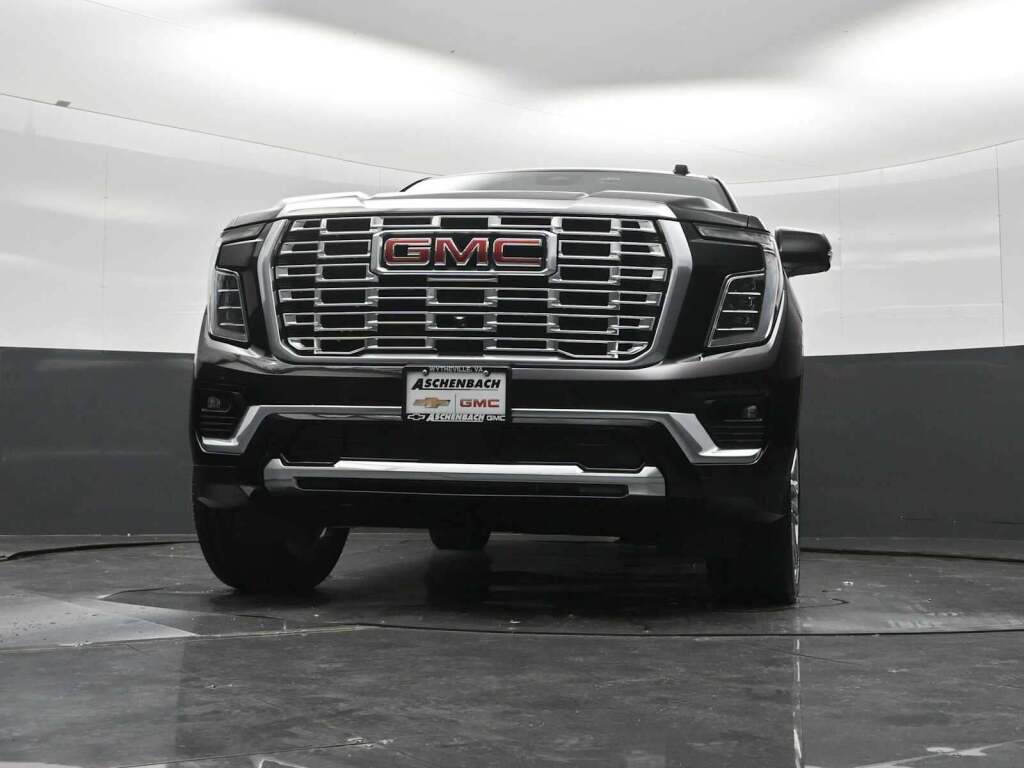 2026 GMC Yukon 4WD Denali