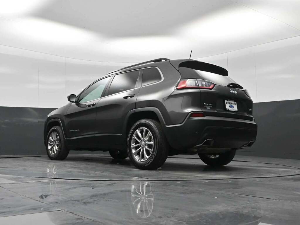 2022 Jeep Cherokee Latitude Lux 4x4