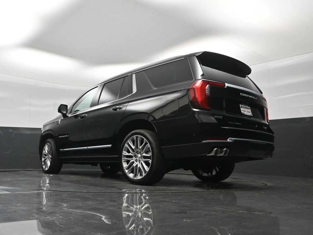 2026 GMC Yukon 4WD Denali