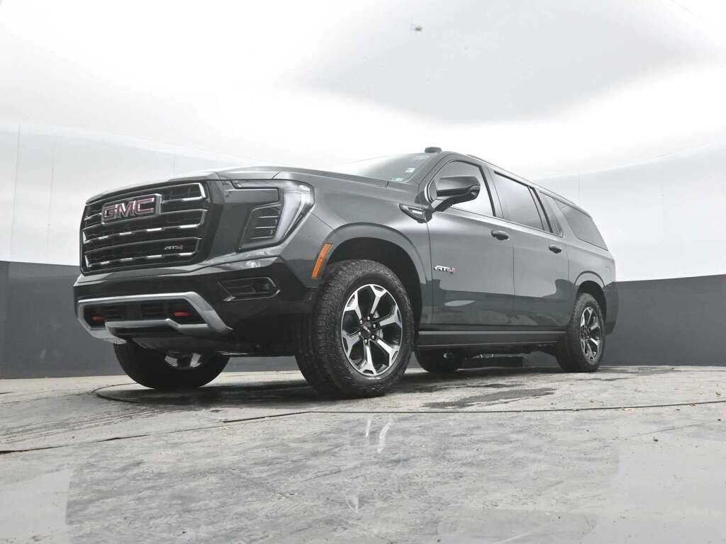 2026 GMC Yukon XL 4WD AT4