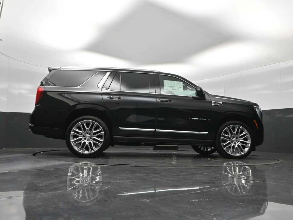 2026 GMC Yukon 4WD Denali