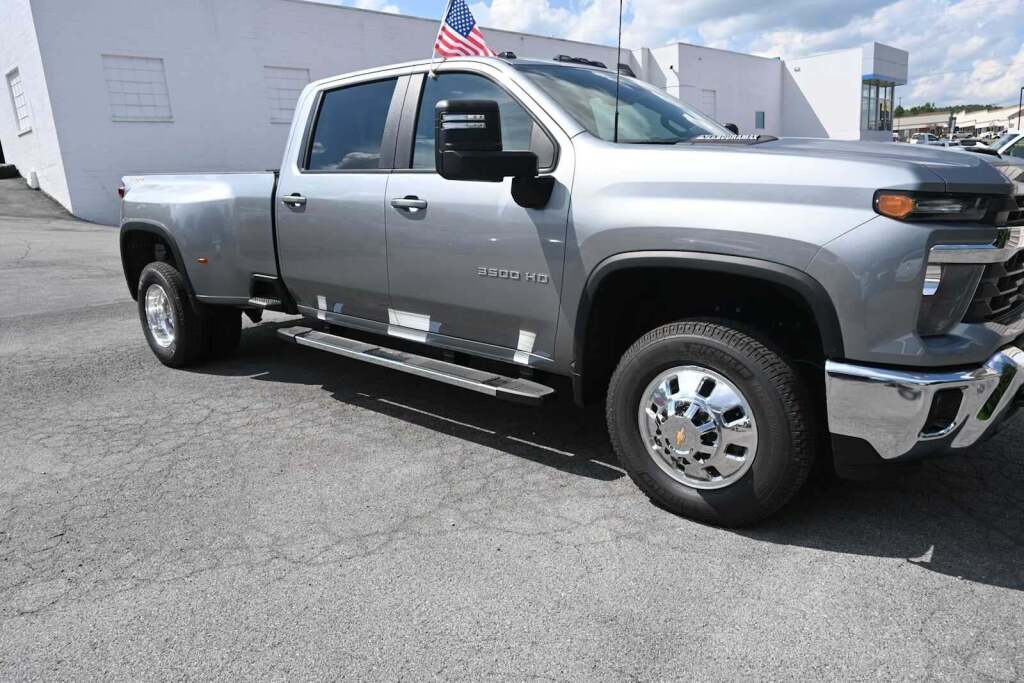 2026 Chevrolet Silverado 3500 HD LT