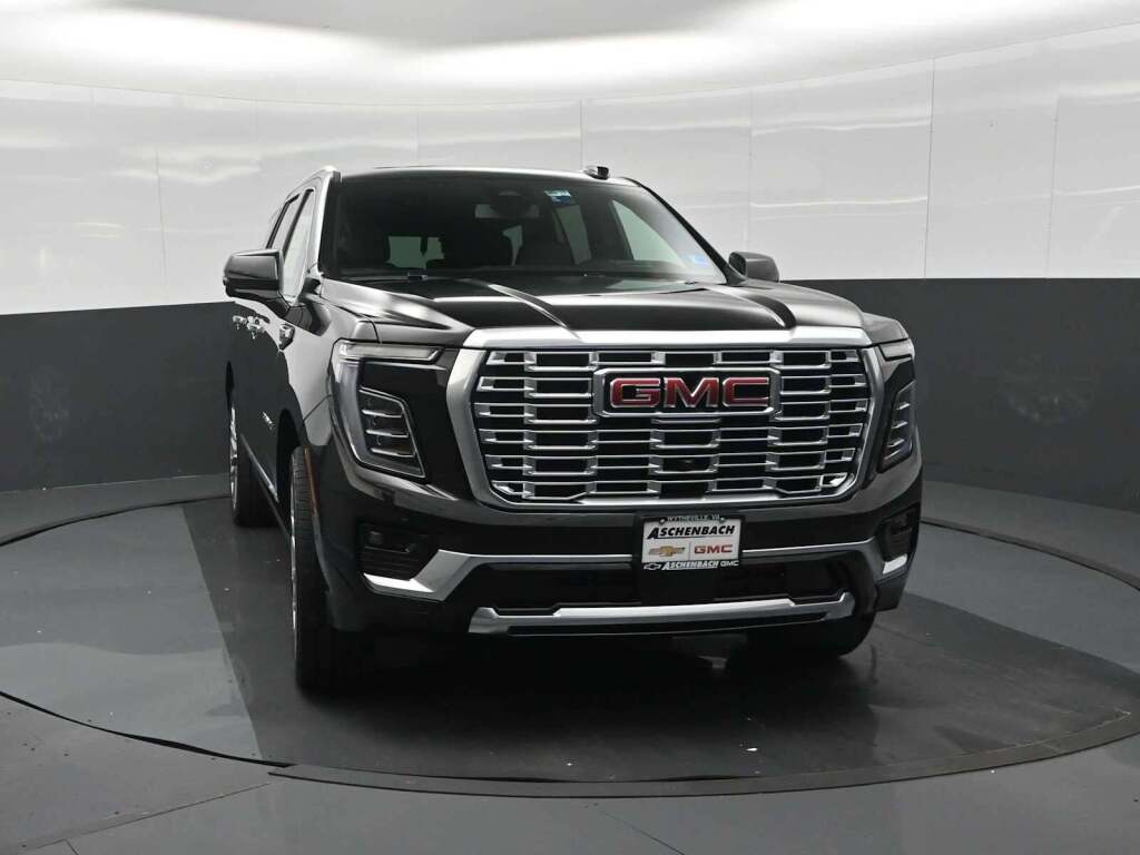2026 GMC Yukon 4WD Denali