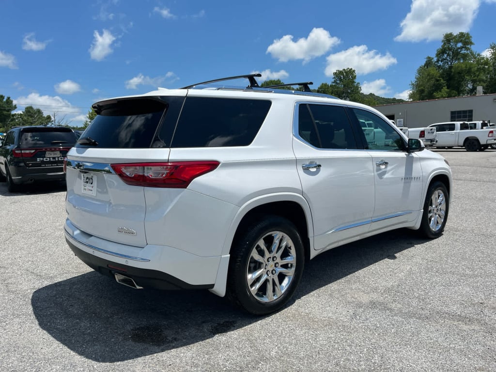 2021 Chevrolet Traverse AWD High Country