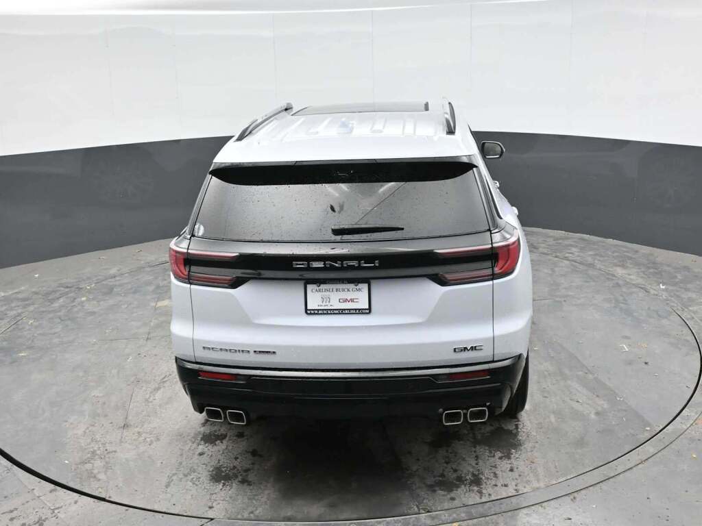 2026 GMC Acadia Denali Ultimate AWD