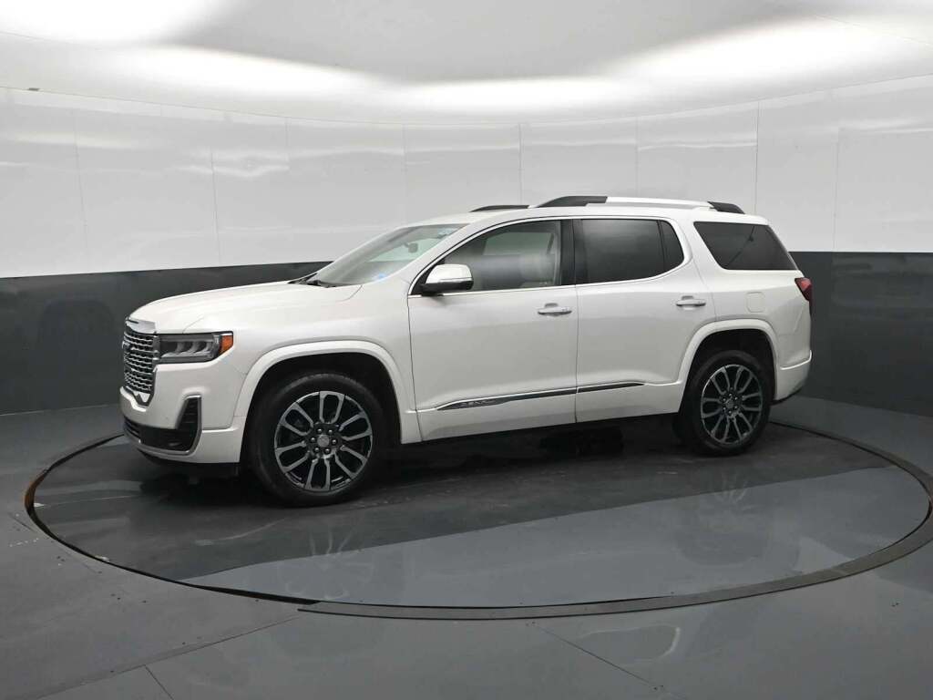 2020 GMC Acadia AWD Denali