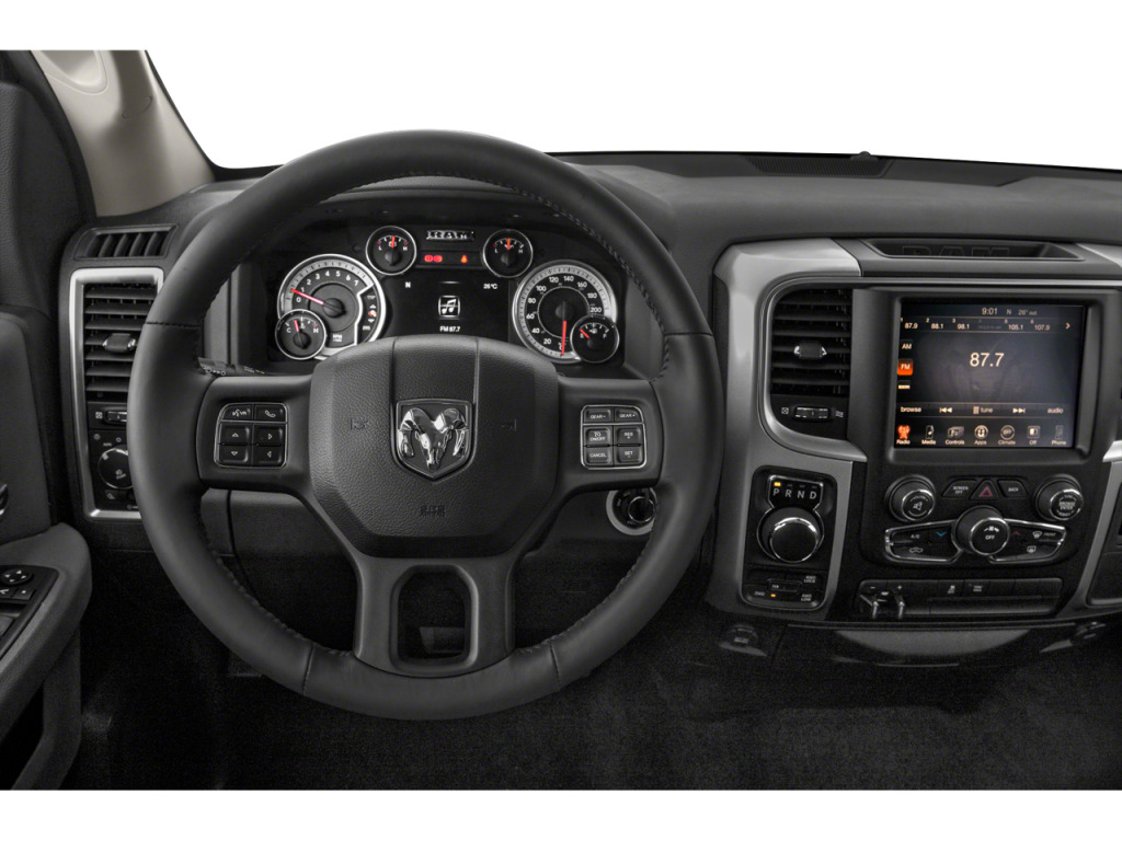 2023 Ram 1500 Classic SLT Crew Cab 4x4 5'7" Box