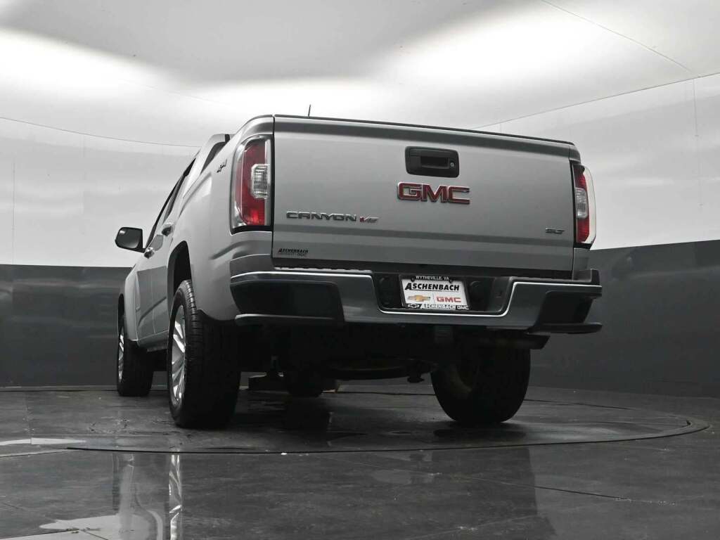 2018 GMC Canyon SLT