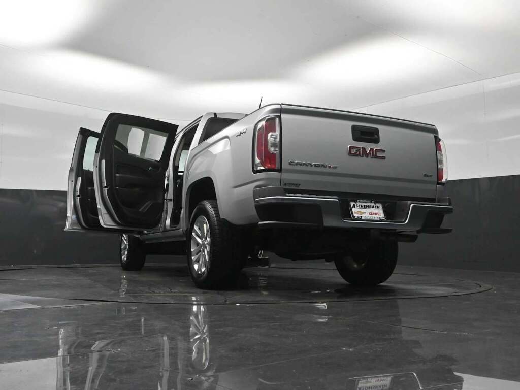 2018 GMC Canyon SLT
