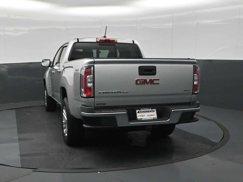 2018 GMC Canyon SLT