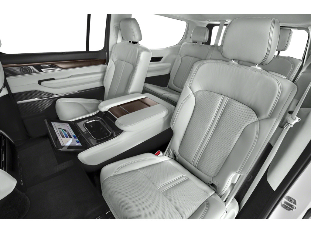 2023 Jeep Grand Wagoneer 4x4