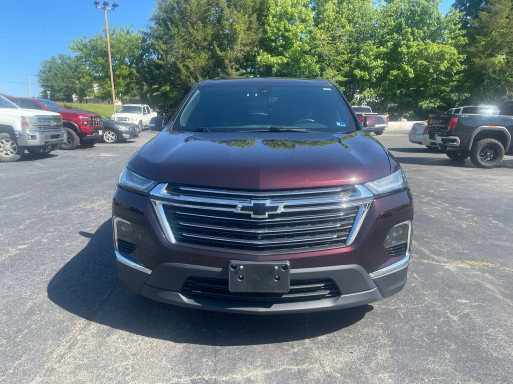 2023 Chevrolet Traverse AWD LT Leather