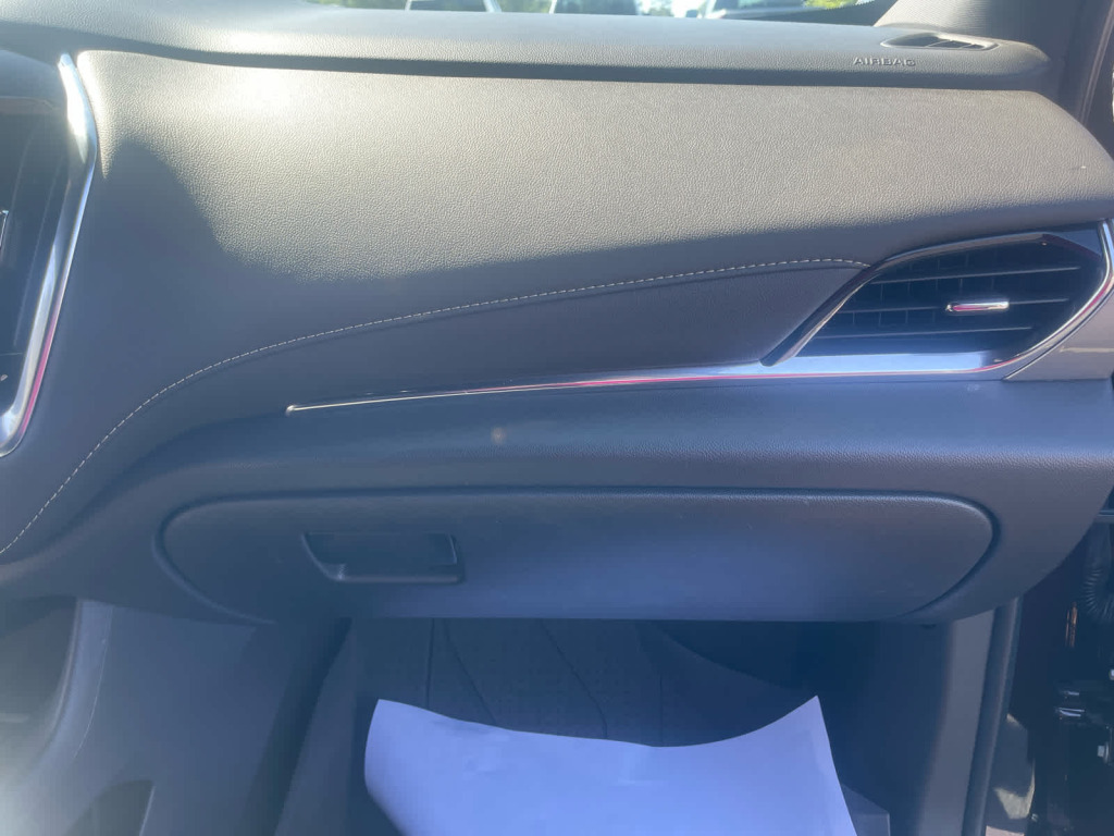 2023 Chevrolet Traverse AWD LT Leather