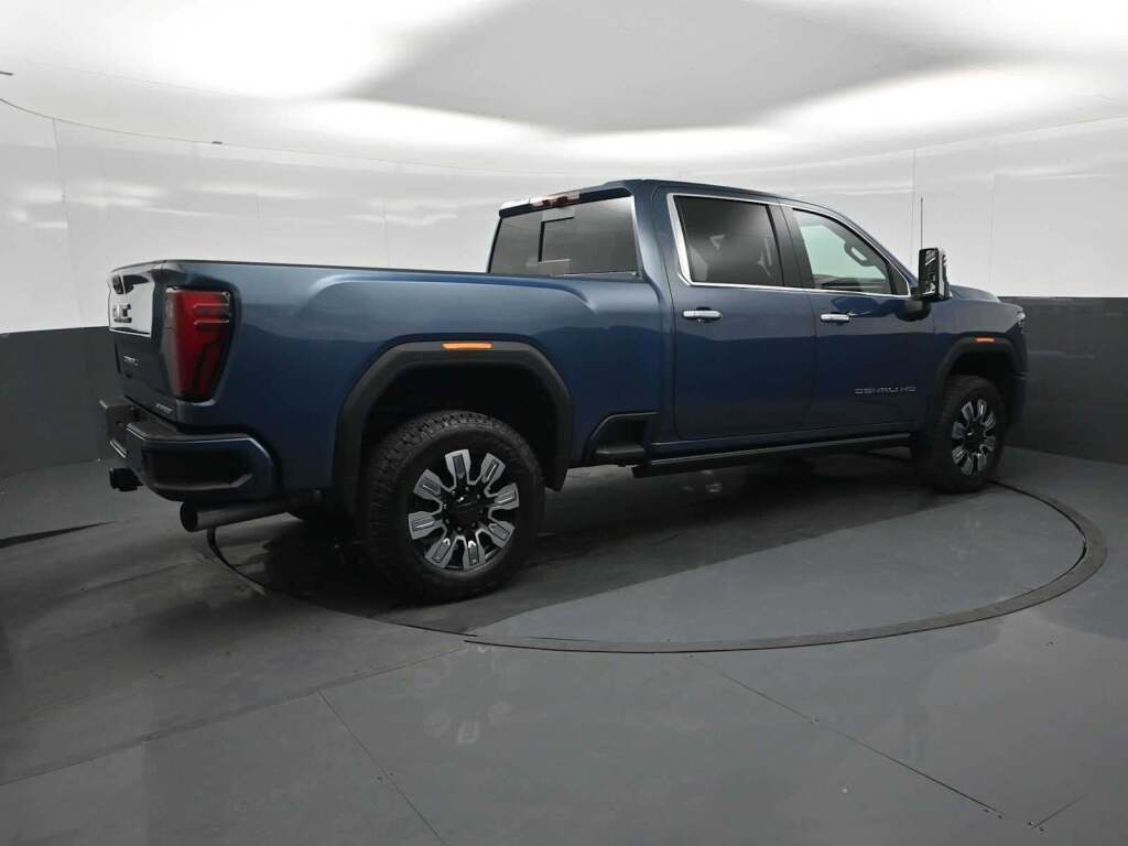 2026 GMC Sierra 2500HD Denali