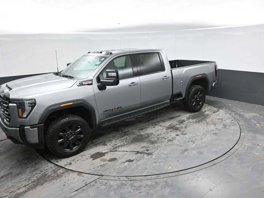 2026 GMC Sierra 2500HD AT4