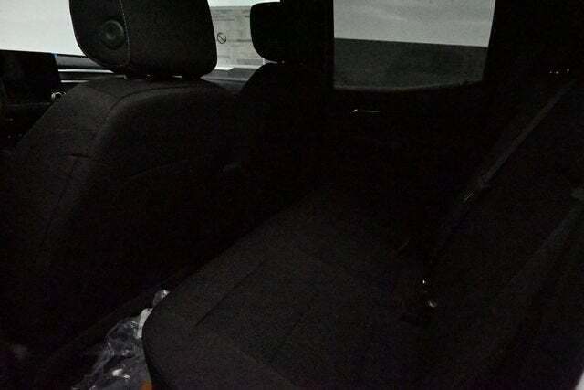 2026 GMC Canyon Elevation, RWD