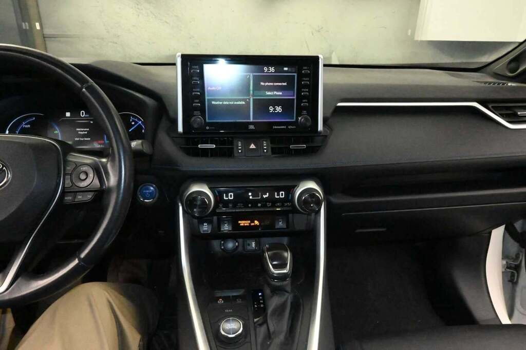 2019 Toyota RAV4 Hybrid XSE
