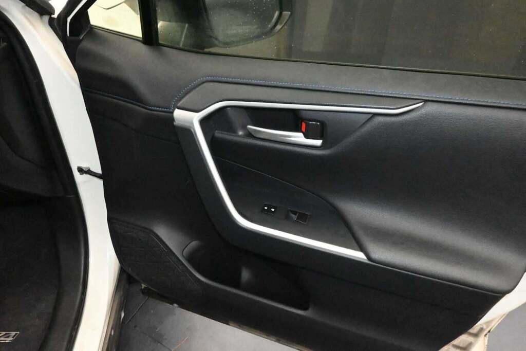 2019 Toyota RAV4 Hybrid XSE