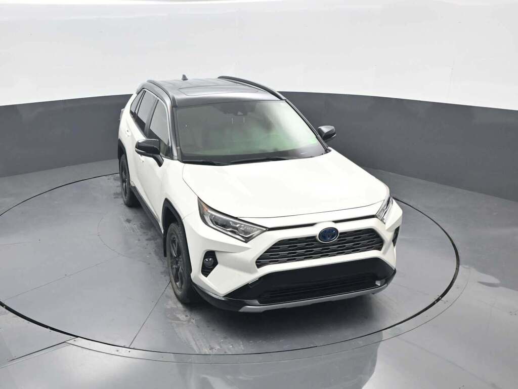 2019 Toyota RAV4 Hybrid XSE