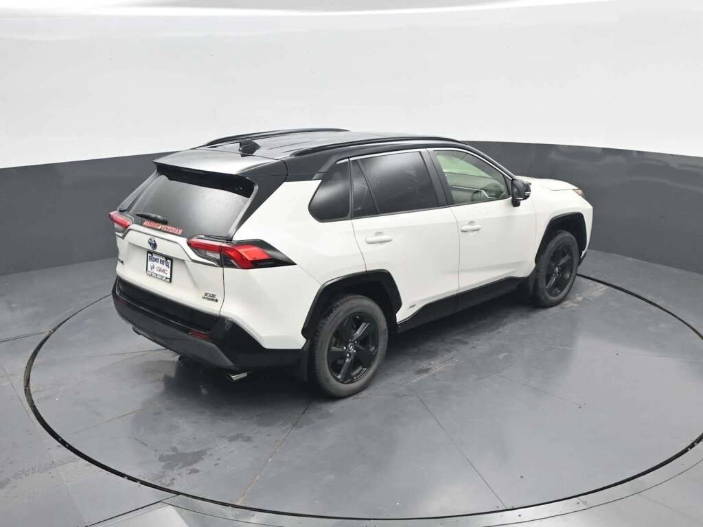 2019 Toyota RAV4 Hybrid XSE