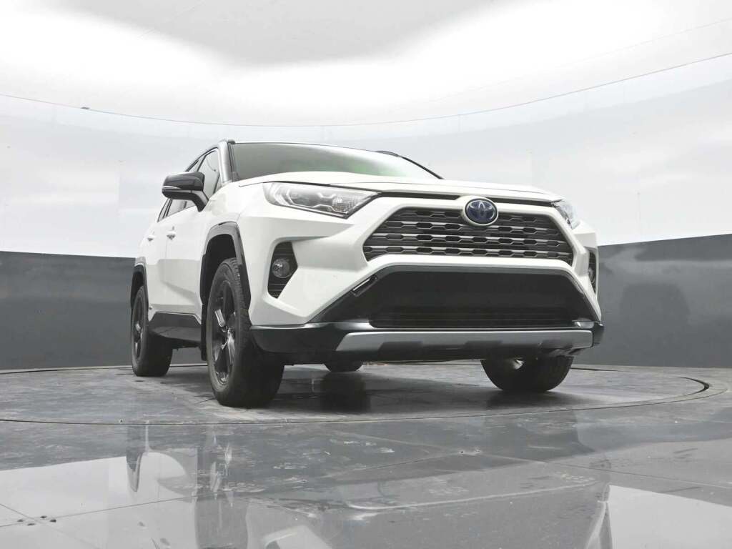2019 Toyota RAV4 Hybrid XSE