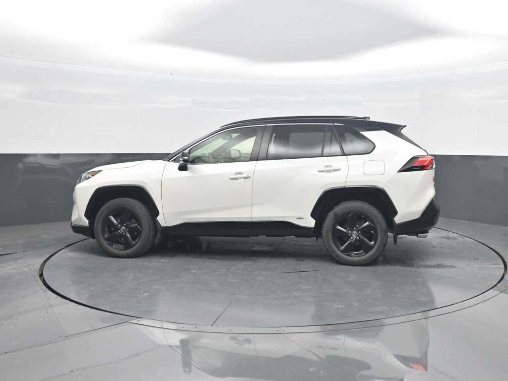 2019 Toyota RAV4 Hybrid XSE
