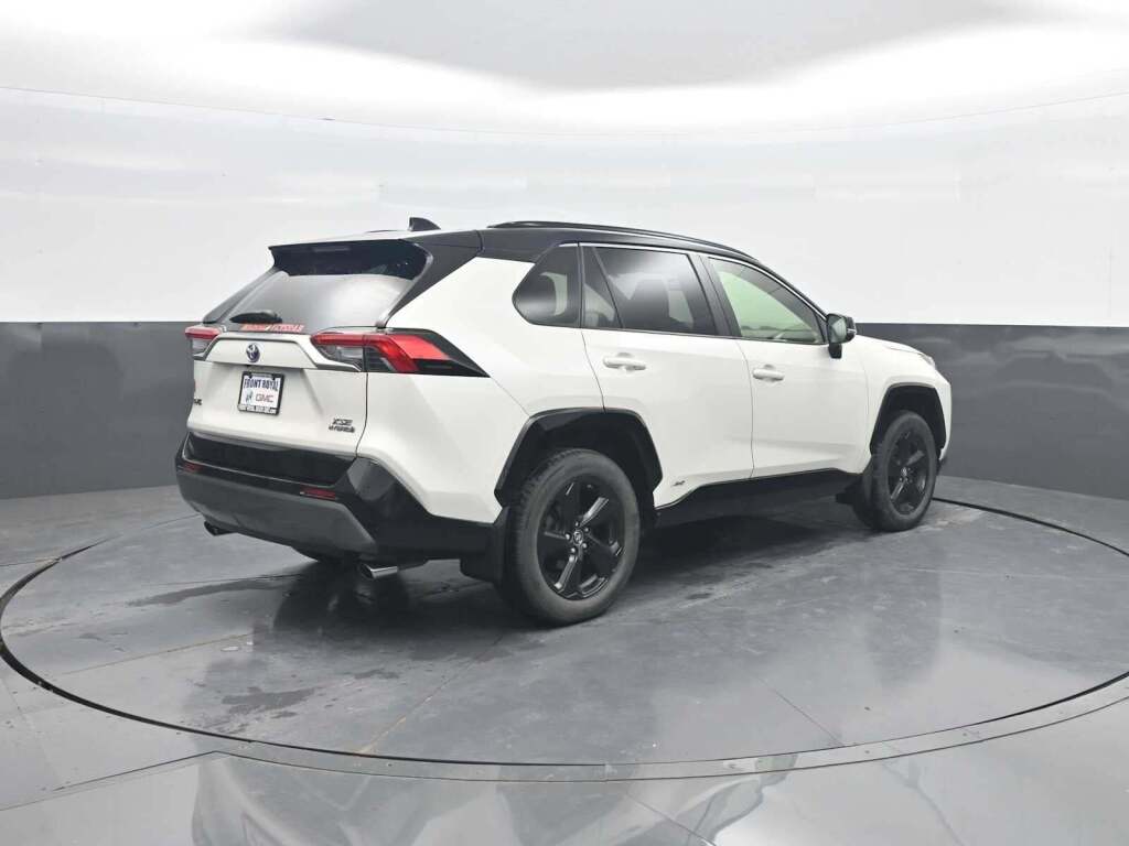 2019 Toyota RAV4 Hybrid XSE