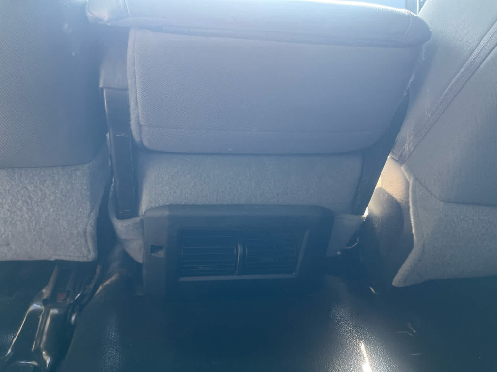 2019 Ram 1500 Classic SLT Crew Cab 4x4 5'7" Box