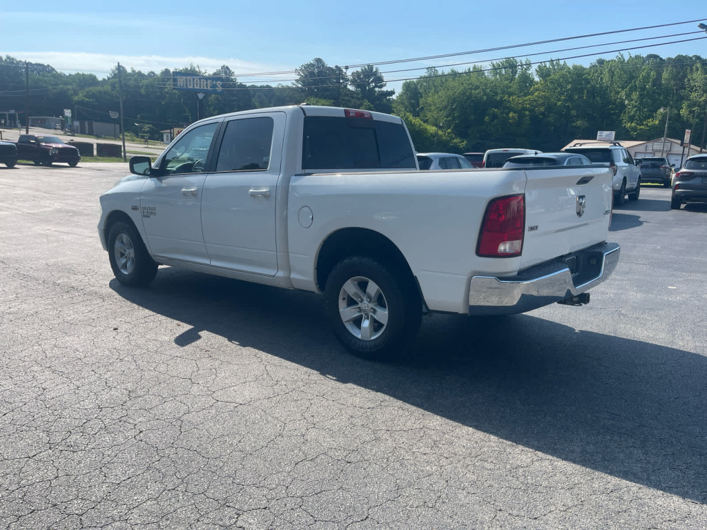 2019 Ram 1500 Classic SLT Crew Cab 4x4 5'7" Box