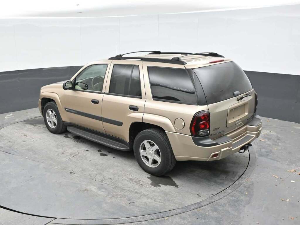 2004 Chevrolet TrailBlazer LS