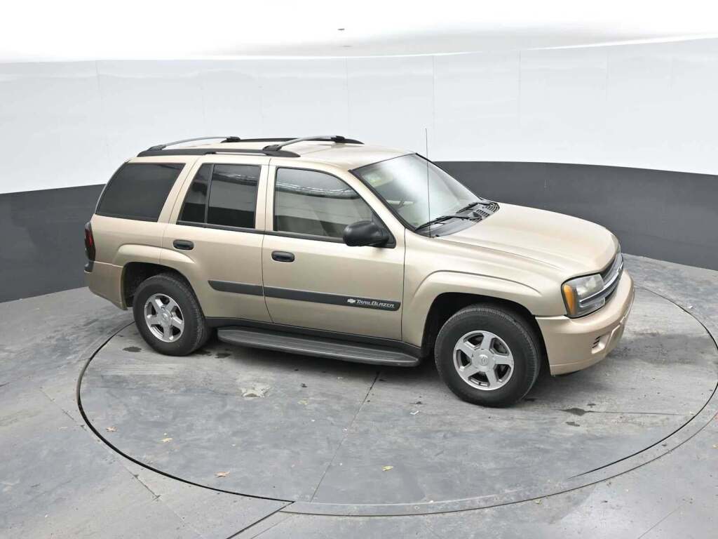 2004 Chevrolet TrailBlazer LS