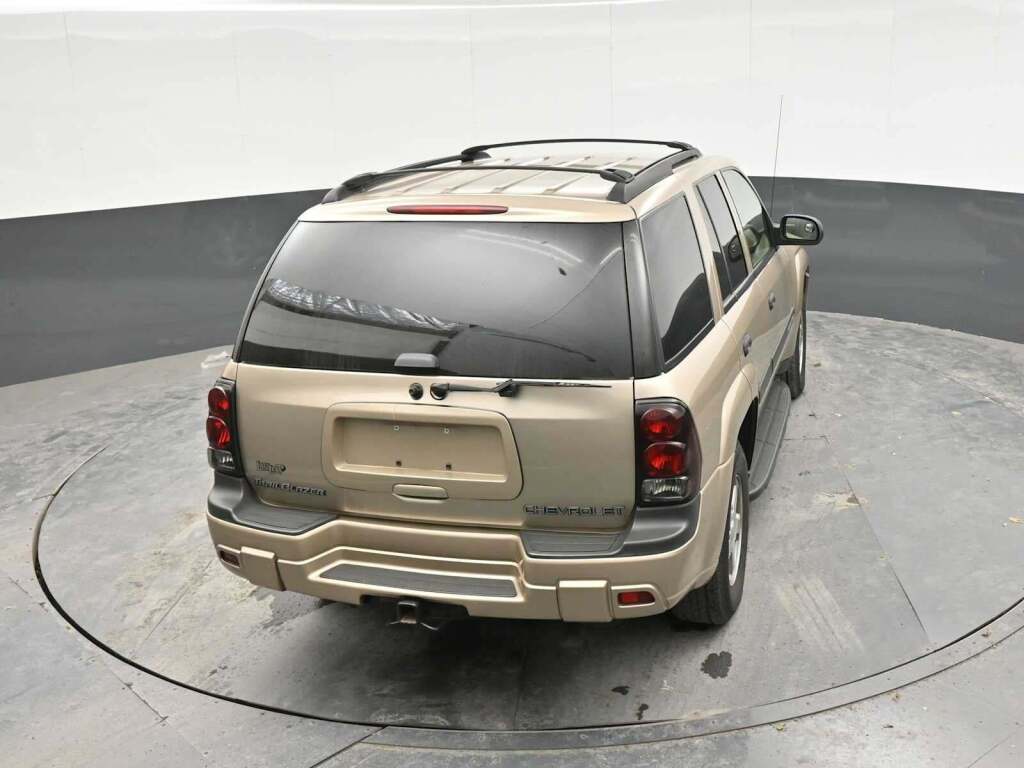 2004 Chevrolet TrailBlazer LS