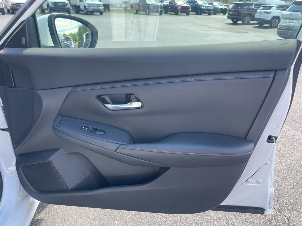 2023 Nissan Sentra S Xtronic CVT