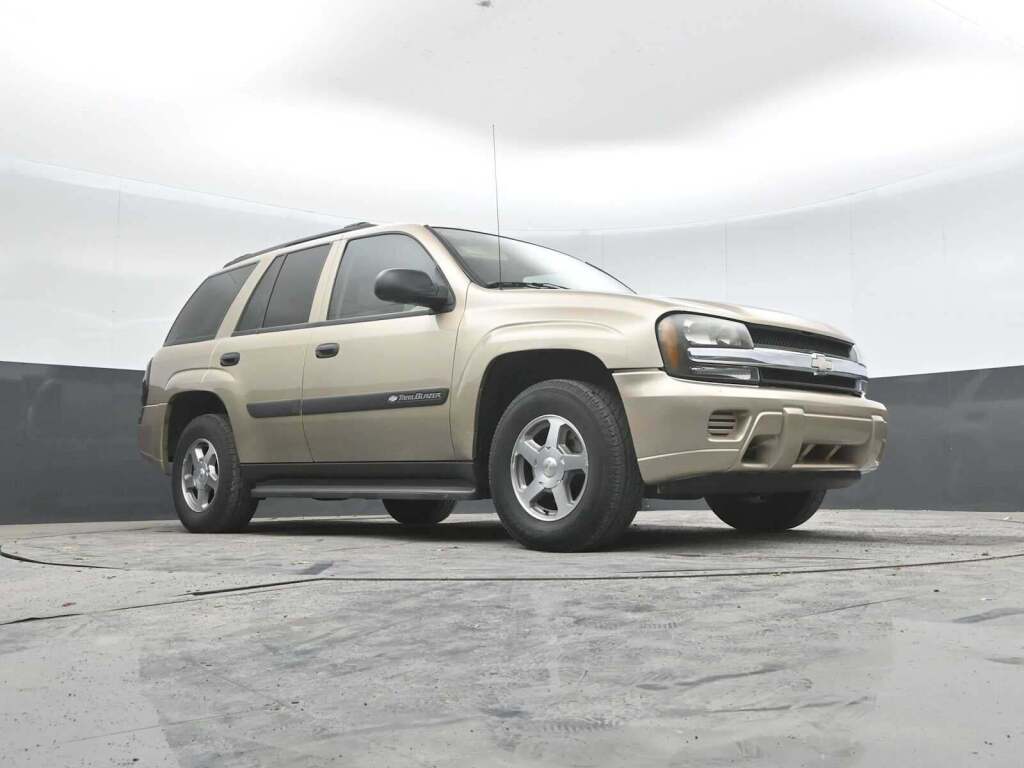 2004 Chevrolet TrailBlazer LS