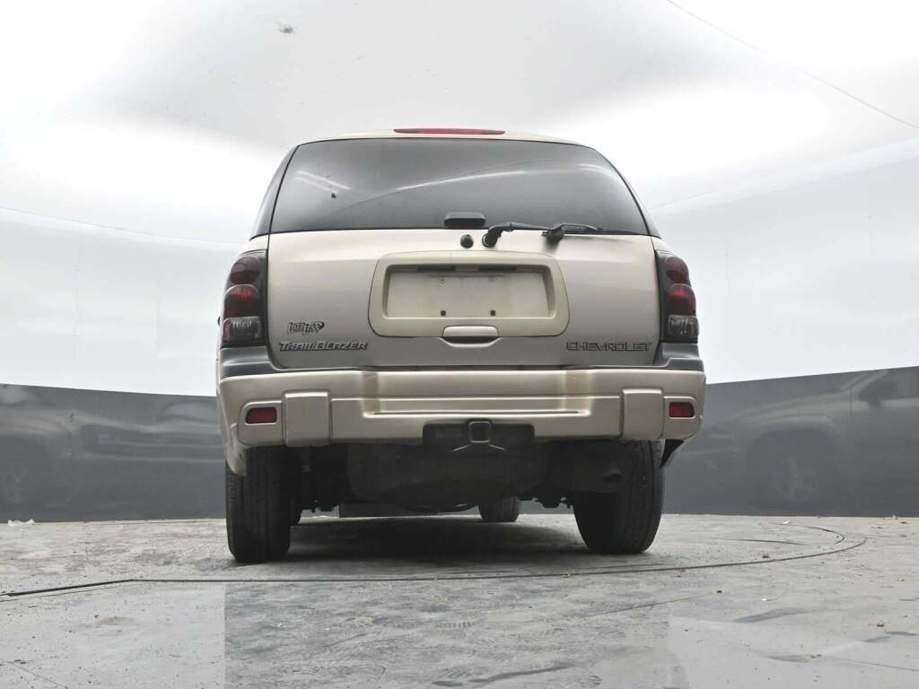 2004 Chevrolet TrailBlazer LS